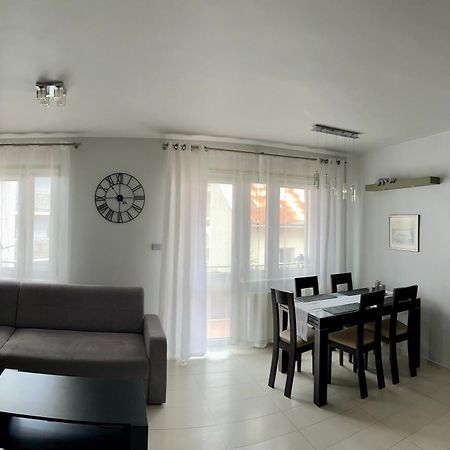 Przystanek Sanok Apartament W Scislym Centrum Ngoại thất bức ảnh