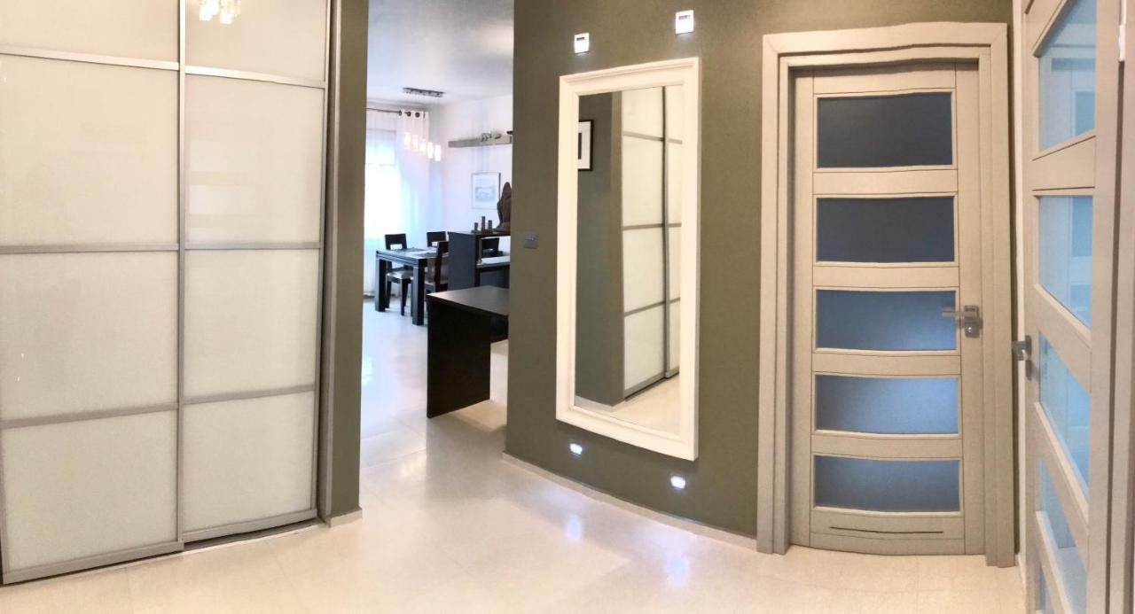 Przystanek Sanok Apartament W Scislym Centrum Ngoại thất bức ảnh